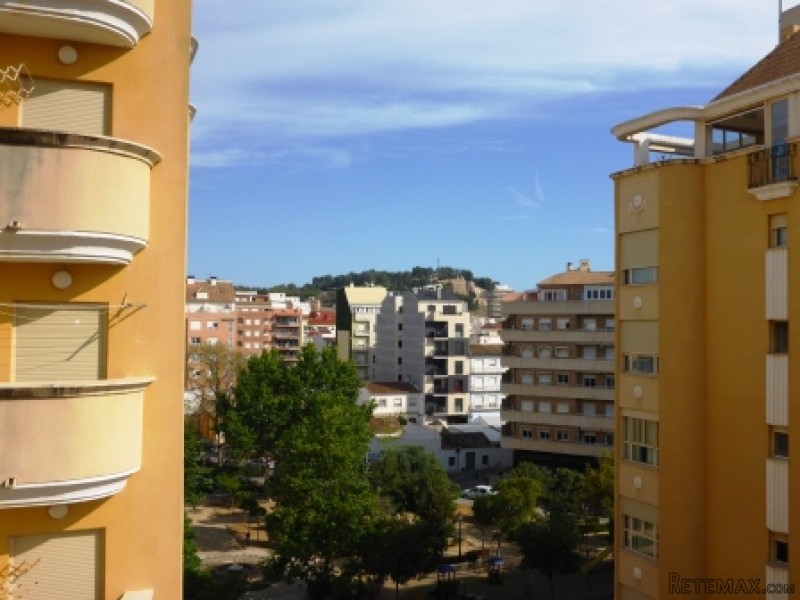 P07 3 Bedroom Flat for sale in Denia..