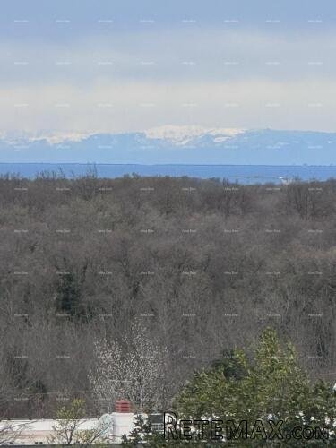 Građevinsko zemljište 3.800 m² s pogledom na more - 3