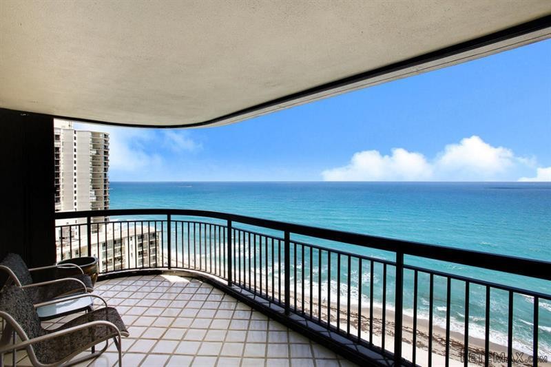 3 bedroom Residence For Sale: Singer.. - 2