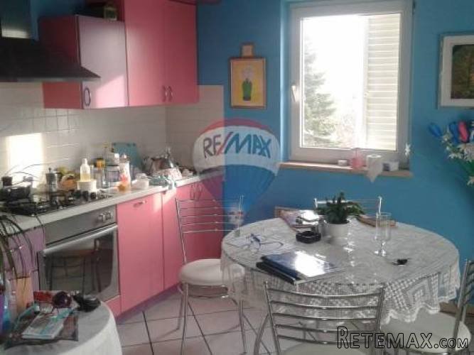 Stan sa dvije spavaće sobe sa POGLEDOM NA MORE
