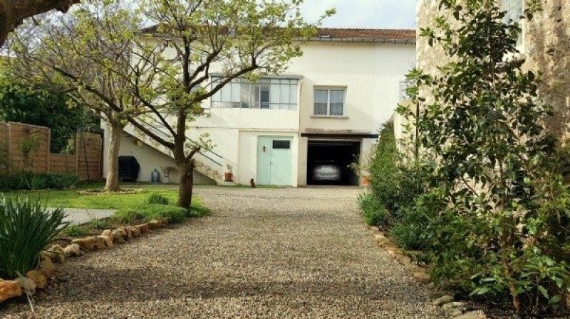 Charming Villa, Fully Renovated, With..
