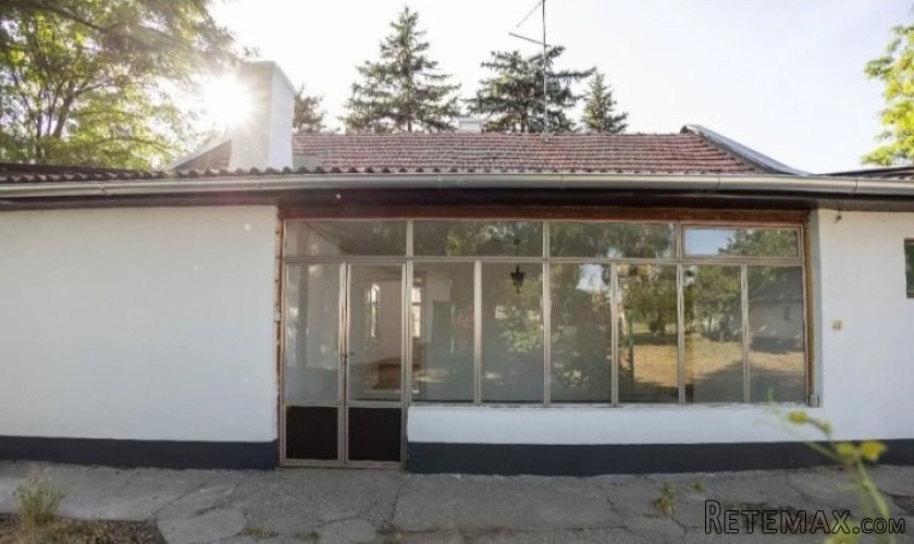 Prodajem salas u Srbobranu - 8