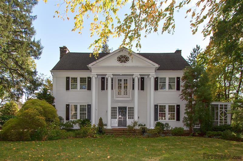 5 bedroom House For Sale: 265 Locust..
