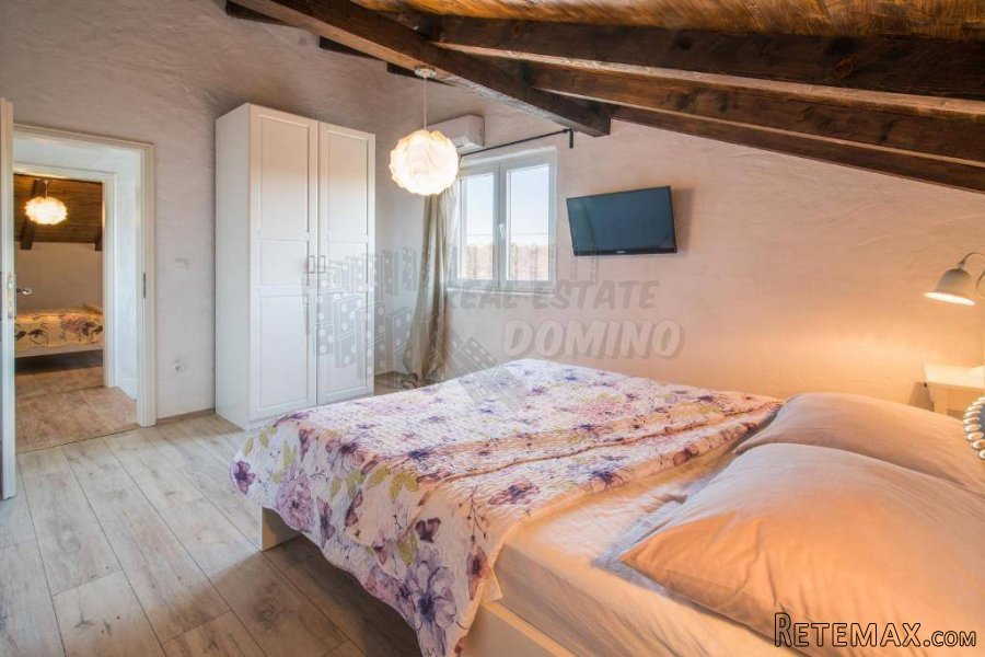 Prekrasna renovirana stara kamena kuća! Otok Krk! - 13