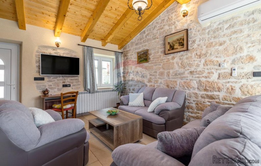 Istra, Višnjan okolica, imanje s dvije kuće - 6
