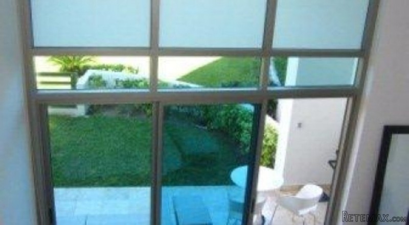 CONDOMINIUM LAS OLAS RIGHT INFRONT OF..