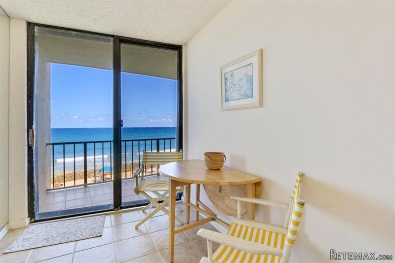2 bedroom Residence For Sale: Singer.. - 2
