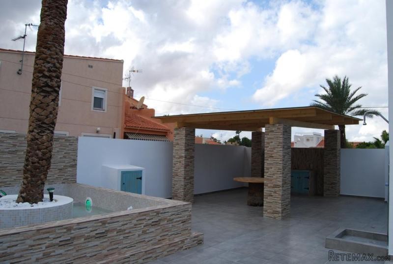 3 Bedrooms - Property - Alicante - For..