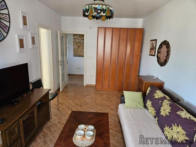 Dvosoban stan, Sutomore, 130.000Eur - 2