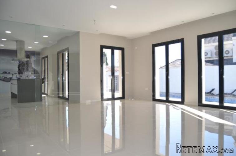 High tech villa located 700 meters away to the beach of.. - 3