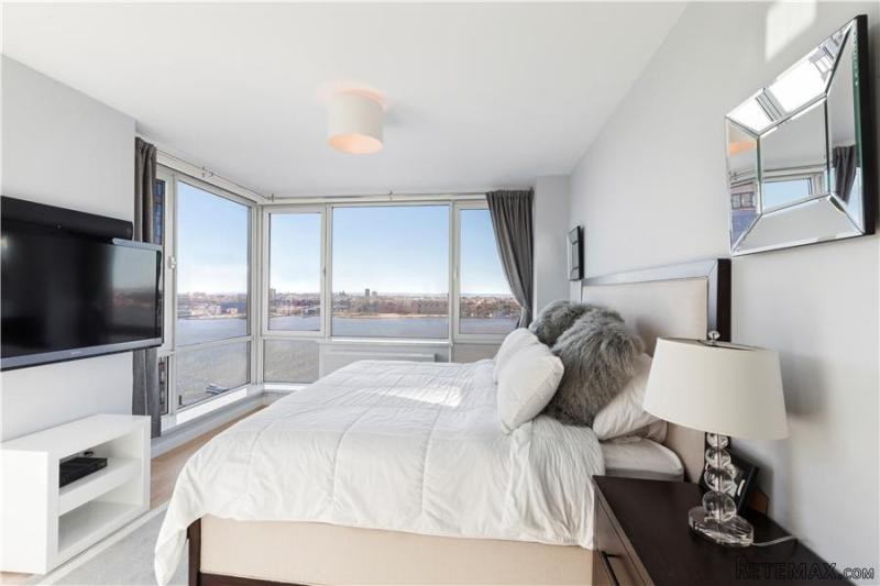 3 Bedrooms - Condo - New York State -.. - 2