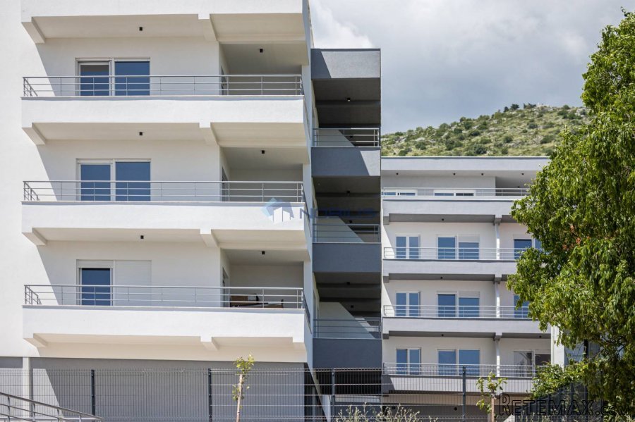 TOP PONUDA! Split, Trogir, Seget, moderan stan, 57.75 m2.. - 5