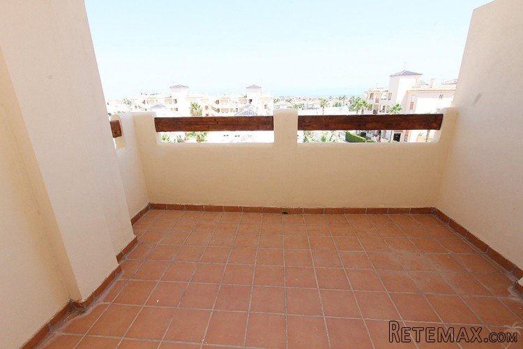 This modern apartment can be found in the nice Playa.. - 7