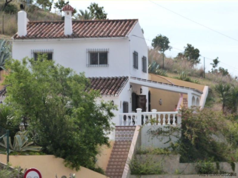 3 bedroom, 2 bathroom Villa, (build 175..
