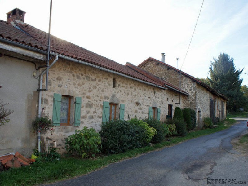 Price Reduced Renovated 3 Bed Stone..