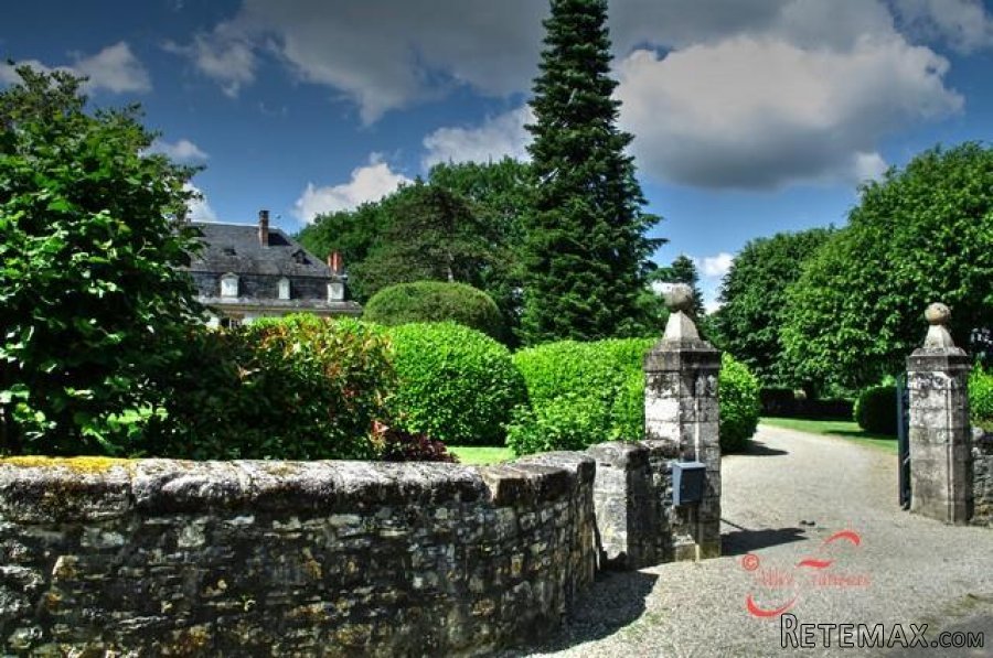 Branceilles (19) - Superb Château dating back to 1792, within.. - 2