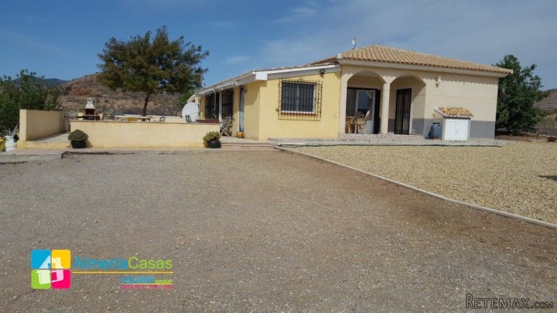 Villa For Sale In Partaloa