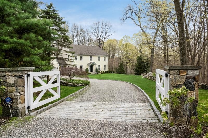 5 bedroom House For Sale: 139 High..