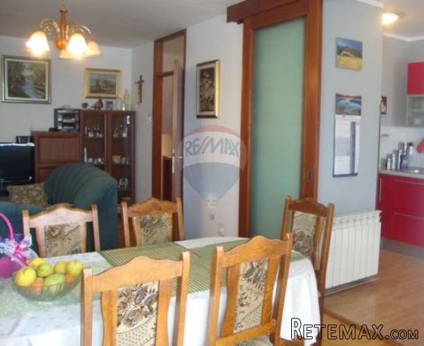 ISTRA, PULA, ŠIJANA, dvoetažni stan u novijoj gradnji