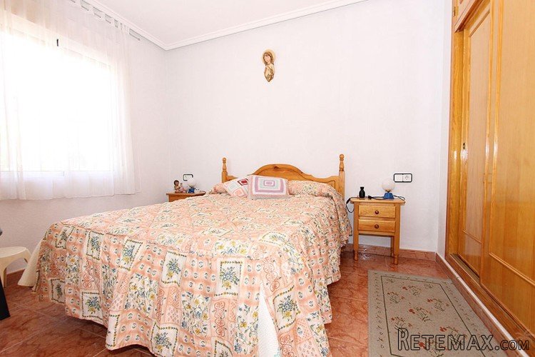 This charming property is located in the nice town of Playa.. - 5