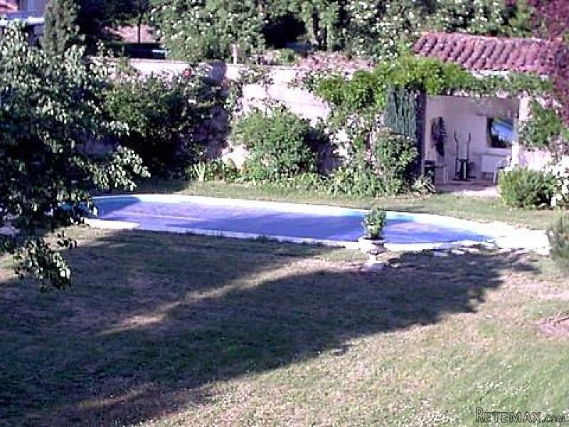 10 Bedroom Town House For Sale In.. - 2