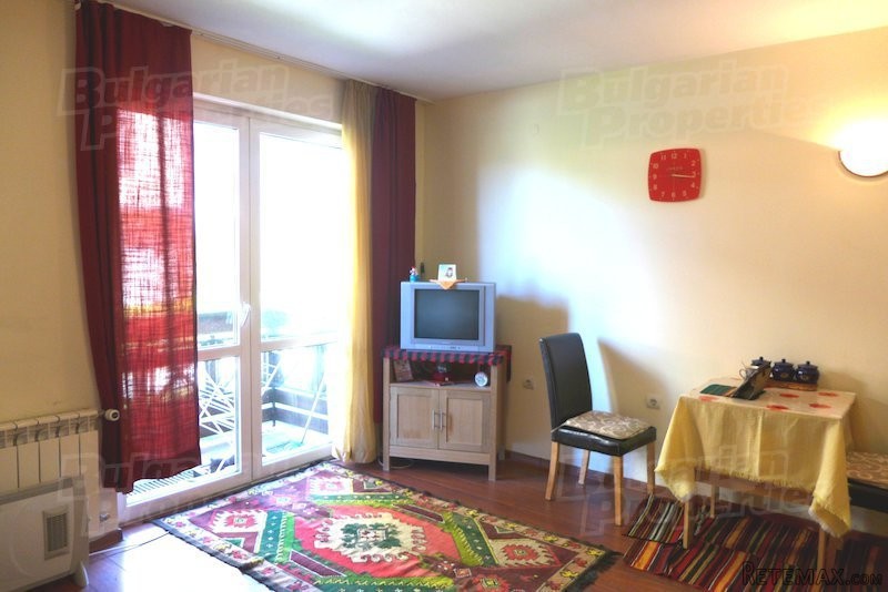 Furnished Apartment In Well Maintened..