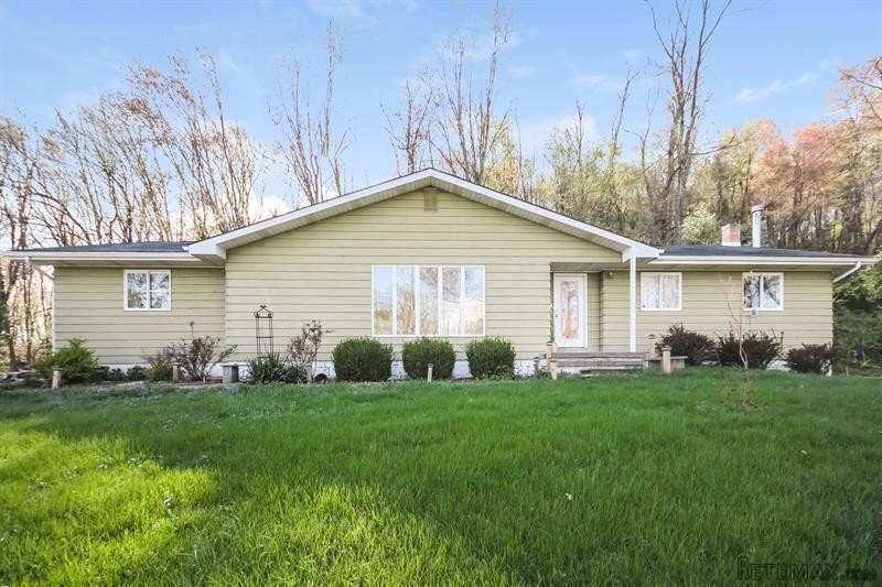 3 bedroom House For Sale: 14 Blossom.. - 2
