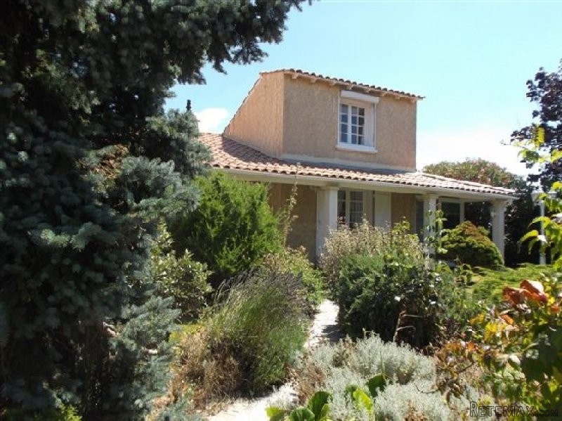 Superb Villa with Swimming Pool