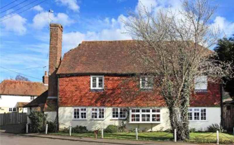 4 bedroom, Detached House house for sale