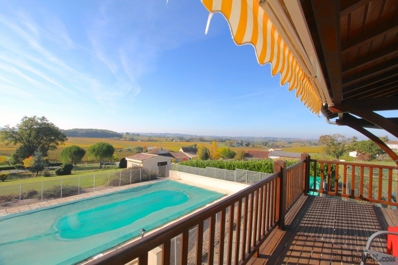 Superb 4-bed, 3 bathroom villa with..