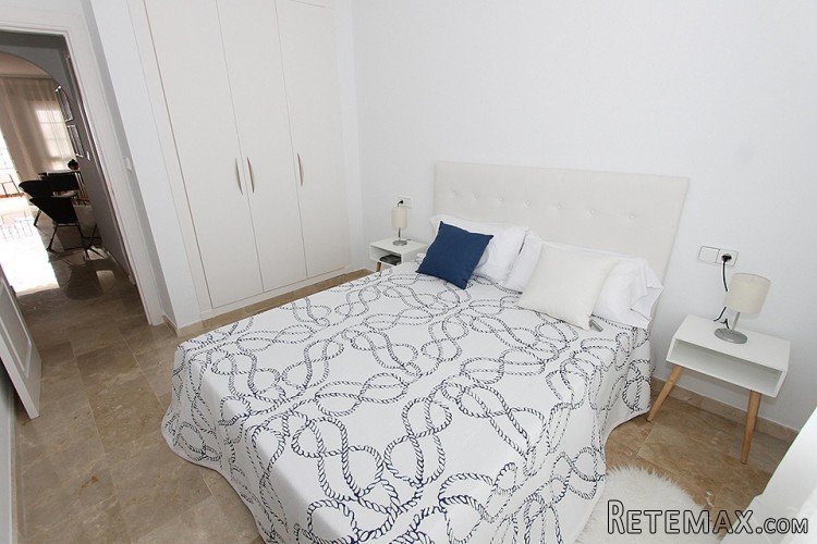 This cosy ground floor apartment is located in Los Dolses... - 5