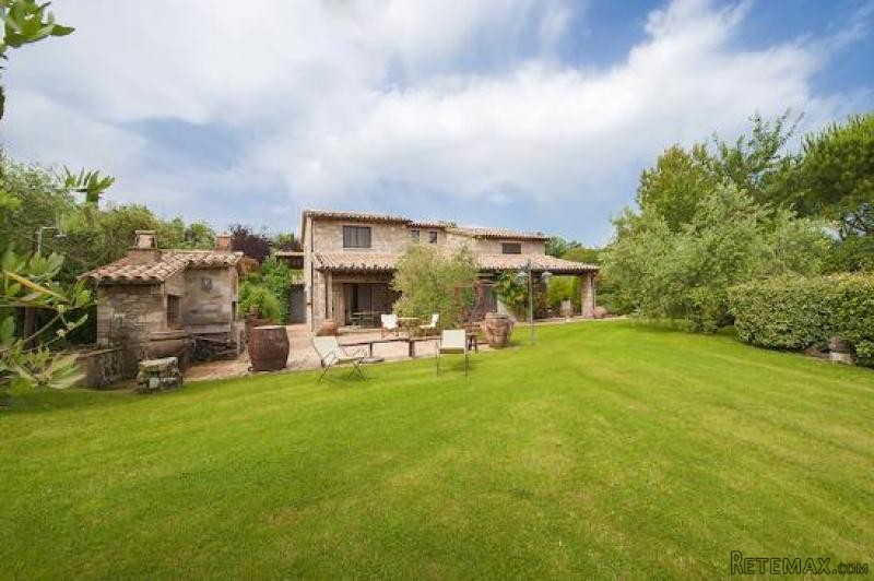 House - Umbria - For Sale - 2