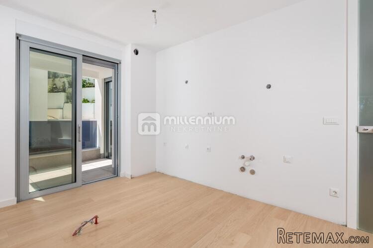 Opatija, novogradnja, 261.39m2, parking u garaži, pet.. - 8