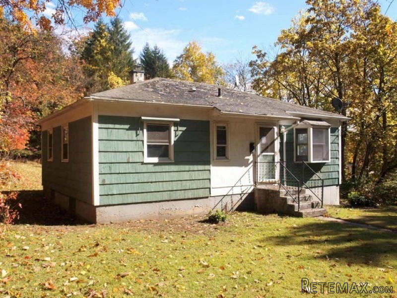 123 Hunters Avenue Taftville, CT, 06380..