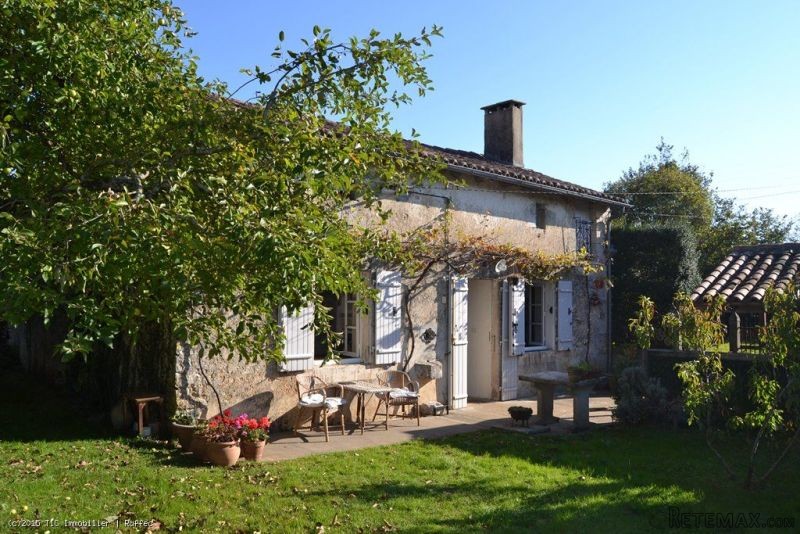 Farmhouse With 2 Houses For Sale Close..