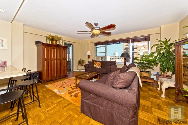 2 bedroom Apartment For Sale: 572 GRAND.. - 2