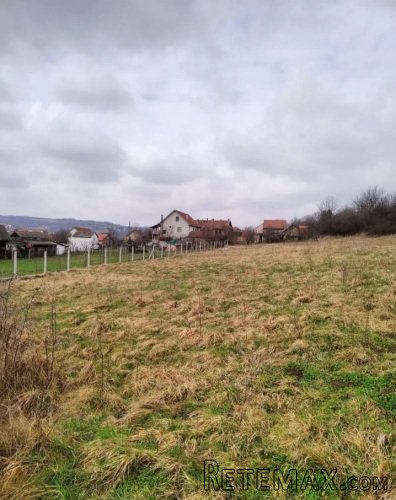 Ekskluzivna prilika,gradjevinski plac 16 ari sa dozvolom - 2