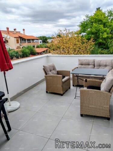 MEDULIN – KUĆA S 3 APARTMANA, ODLIČNA INVESTICIJA! - 2