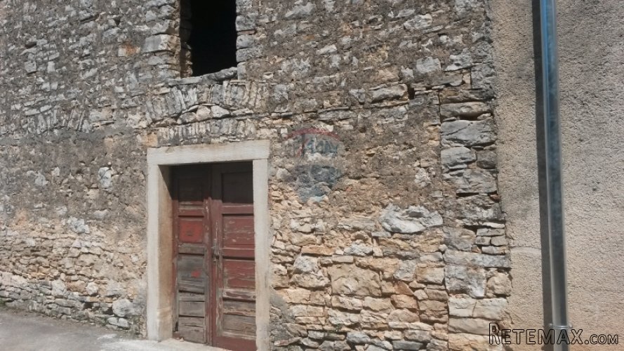 Ruševna kuća u Vodnjanu