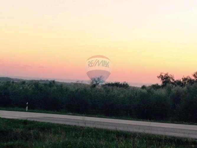 Građevinsko zemljište s pogledom na more - 5