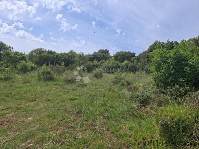 Građevinsko zemljište Štinjan (P + 2) 1014 m²