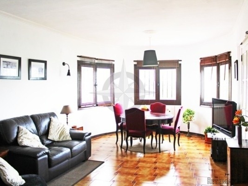 Contemporary And Pristine 3 Bedrooms 2.. - 2
