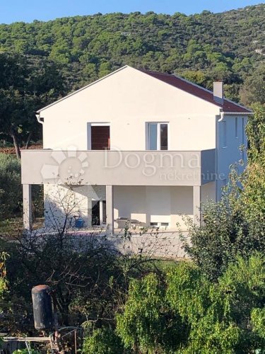 Tkon Jednokatnica u visokom roh - bau, samo 80m od mora - 2