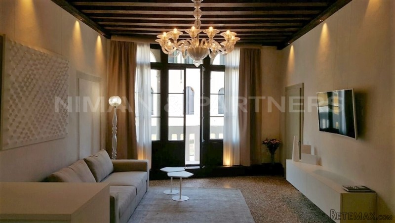 Appartamento in Vendita a Venezia - 2