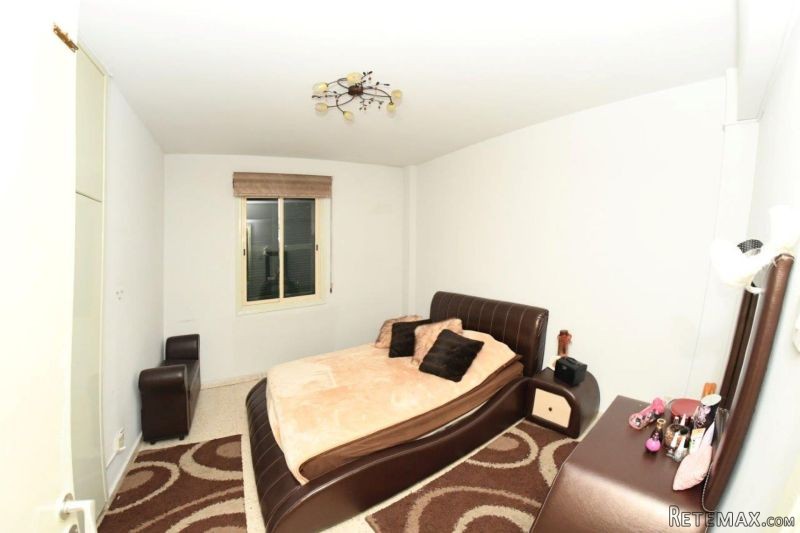 Spacious two bedroom flat for sale near.. - 2