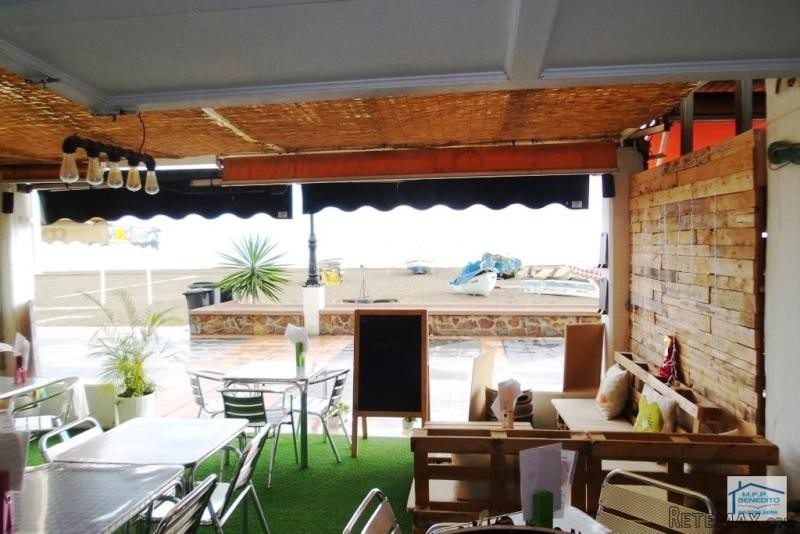 Restaurant for sale in LA CARIHUELA..
