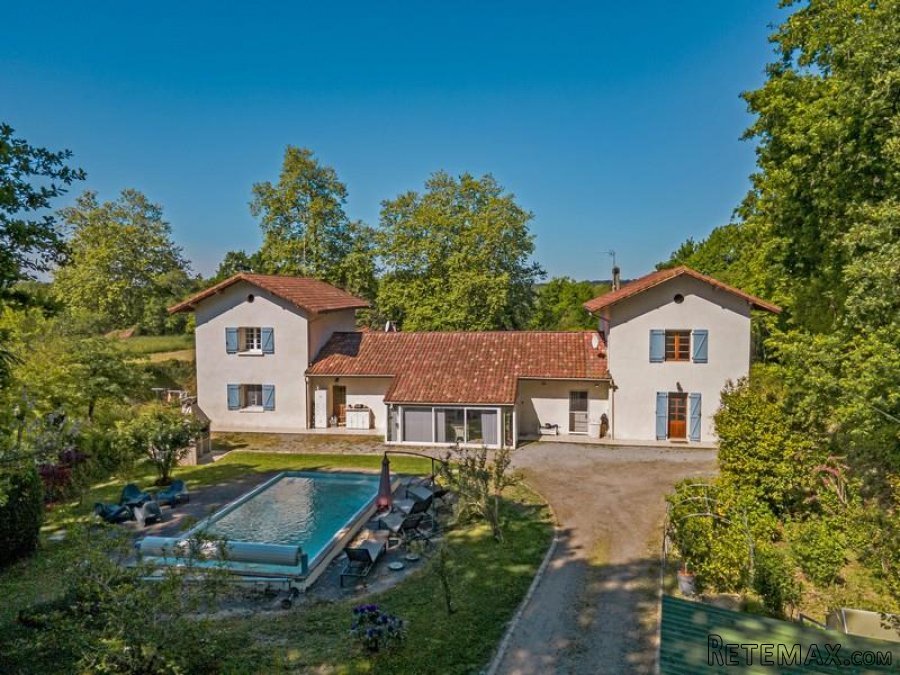 Orx (Landes) - Spacious character property with a Maison..