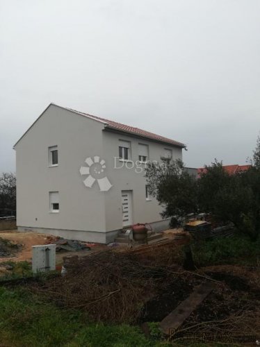 Tkon Jednokatnica u visokom roh - bau, samo 80m od mora - 7