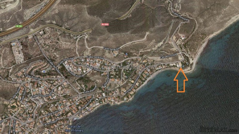Beautiful Plot On The First Line Of Sea.. - 2