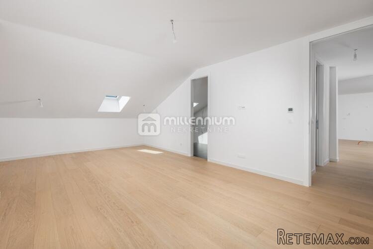 Opatija, novogradnja, 261.01m2, parking u garaži, 4 balkona - 9